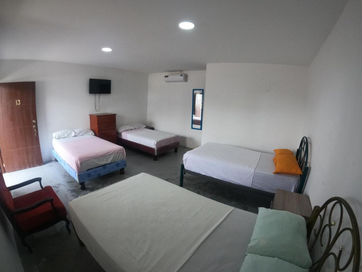 מנטה Hostal El Naufrago 1 מראה חיצוני תמונה
